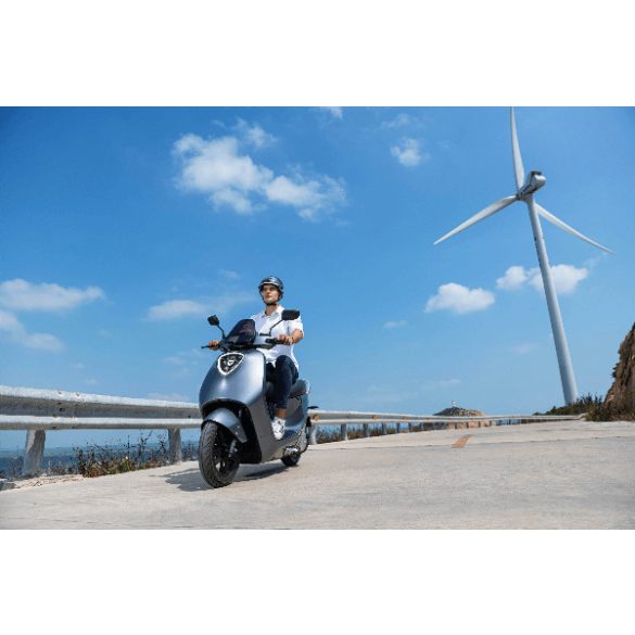 Ztech ZT-40 elektromos kerékpár (robogó jellegű) 6000W 72V 2 x 20Ah